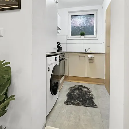 2 Im Zentrum Von Apartmán *